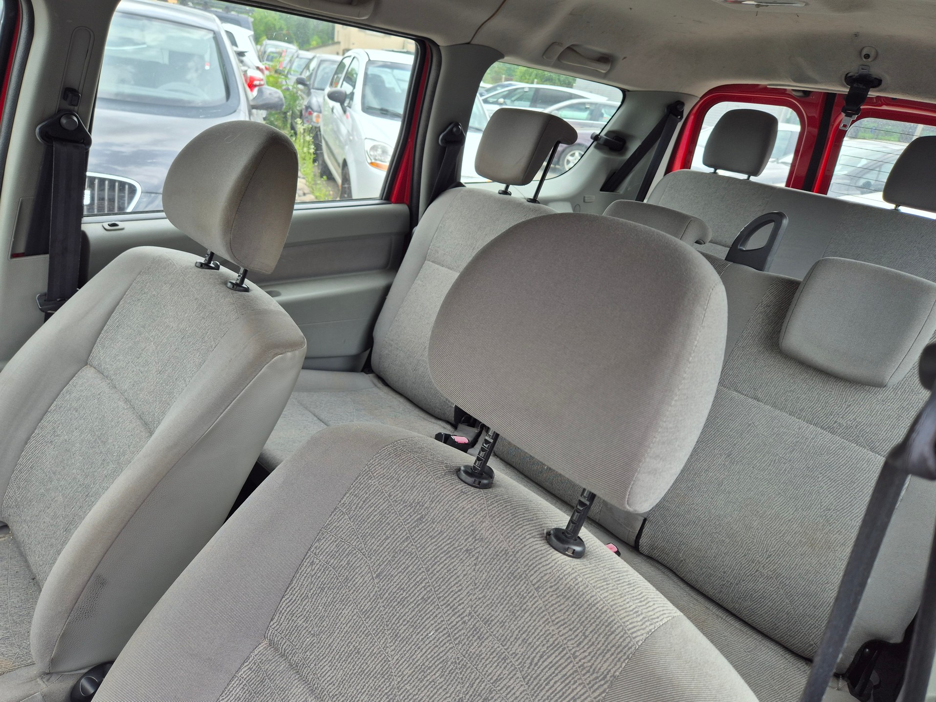 DACIA Logan 1.6 Ambiance-image-8