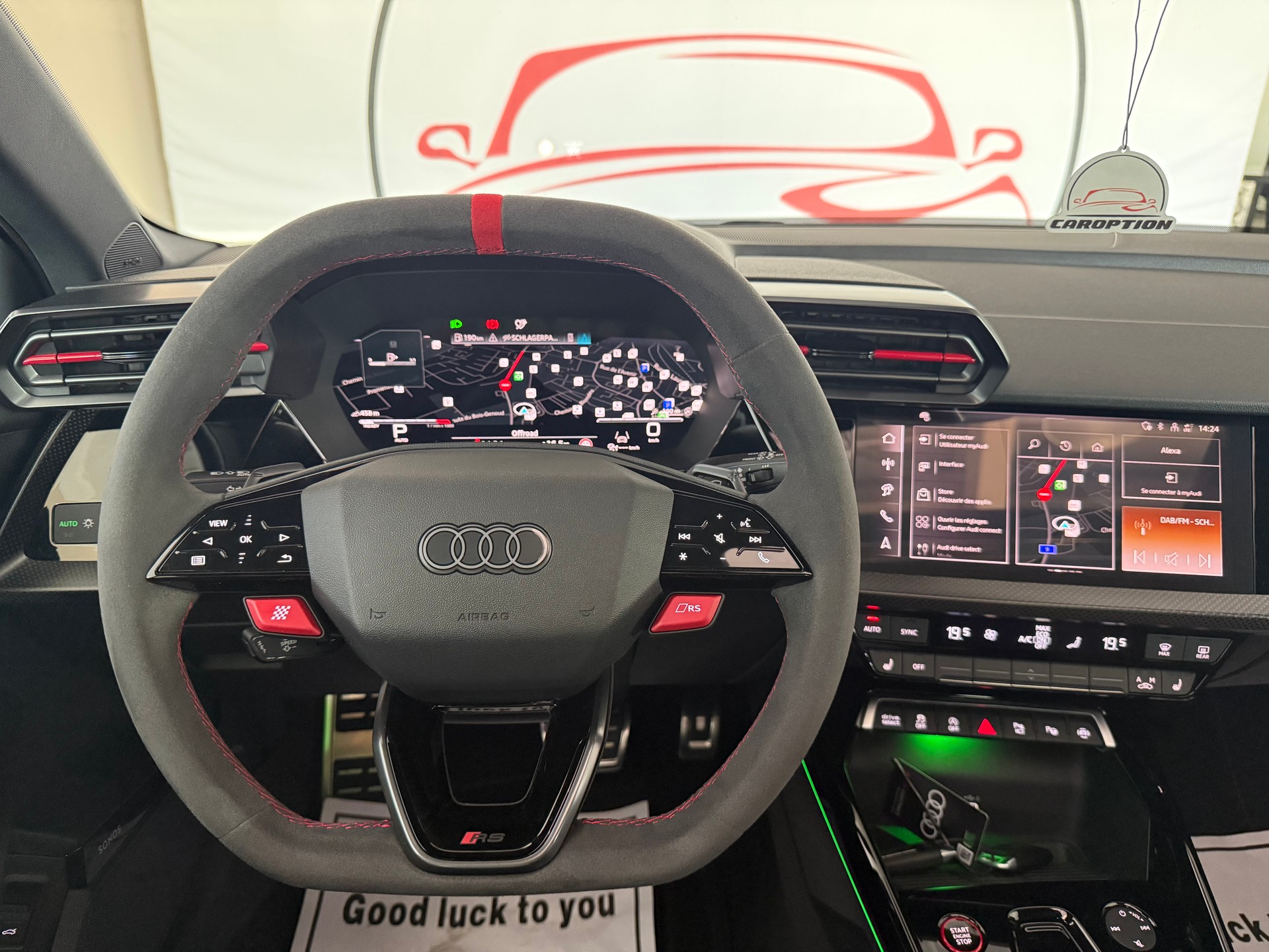 AUDI RS3 Sportback 2.5 TSI quattro S-tronic-image-24