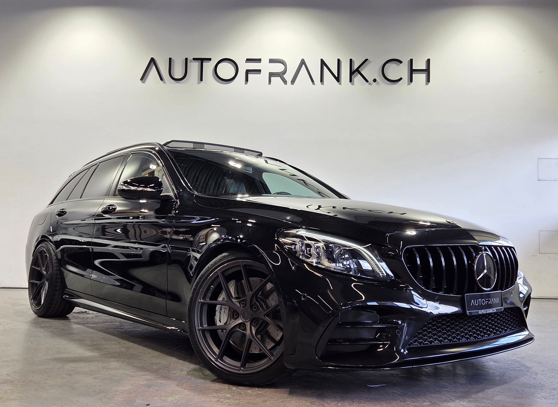 MERCEDES-BENZ C 43 AMG 4matic Kombi-image-16