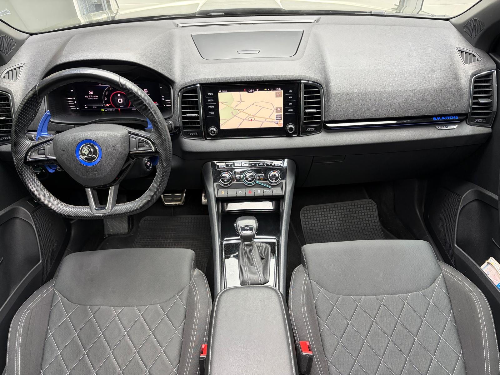 SKODA Karoq 2.0 TSI SportLine 4x4 DSG-image-12