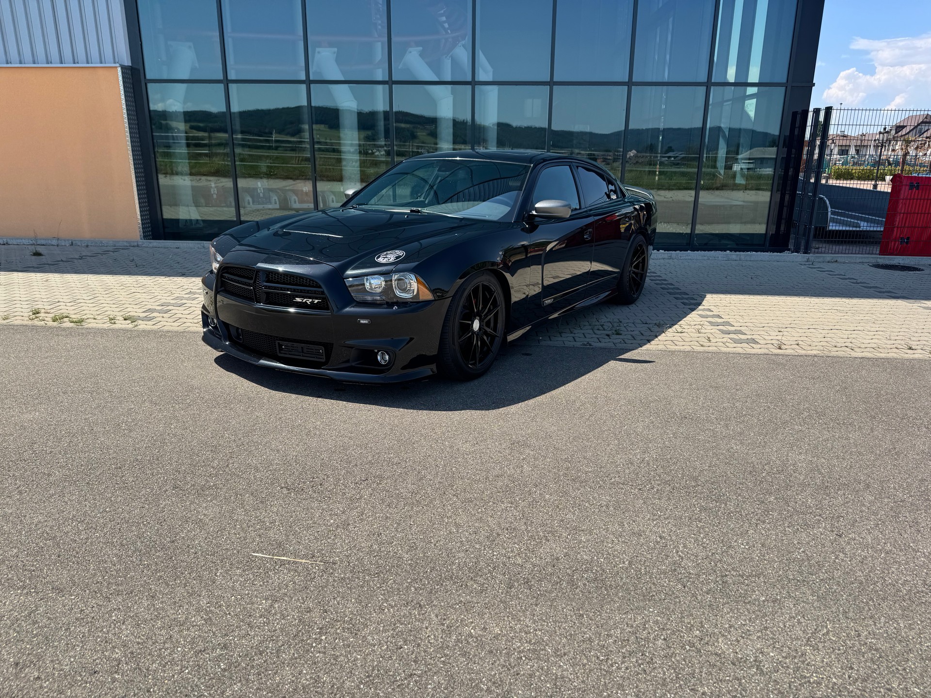 DODGE SRT-8