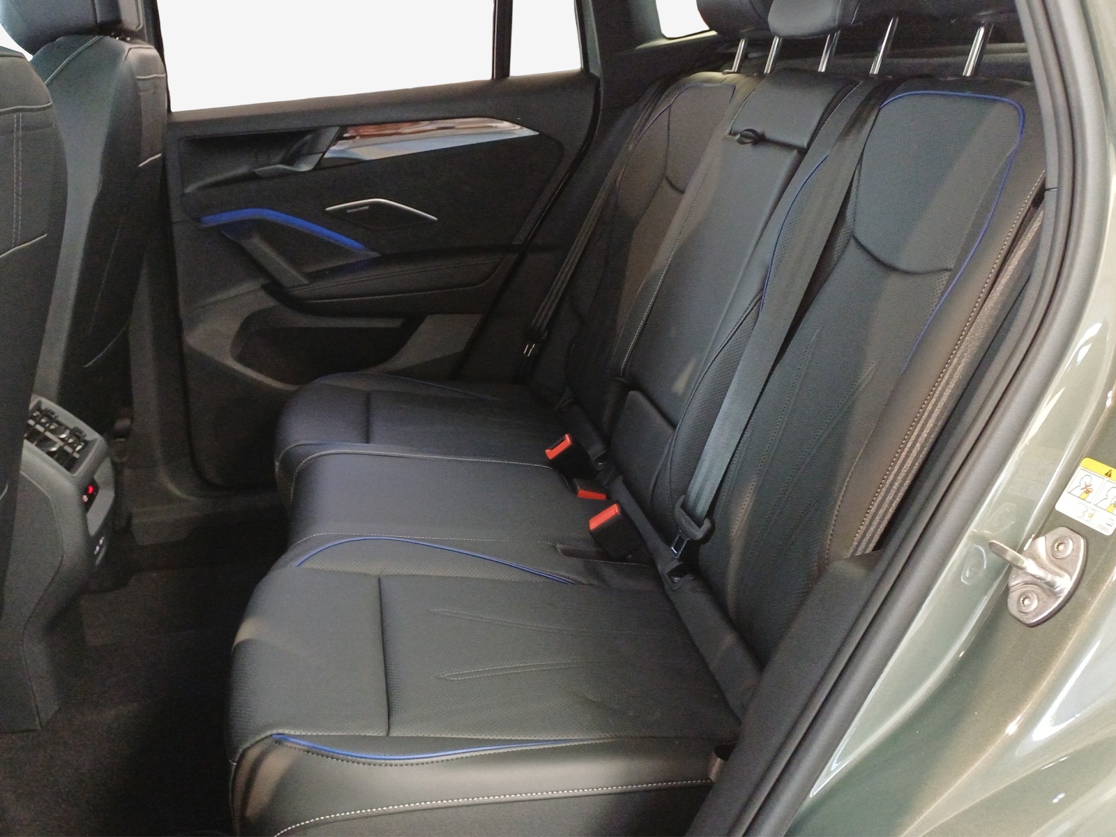 VW Tiguan 2.0 TSI DSG R-Line United 4Motion-image-11