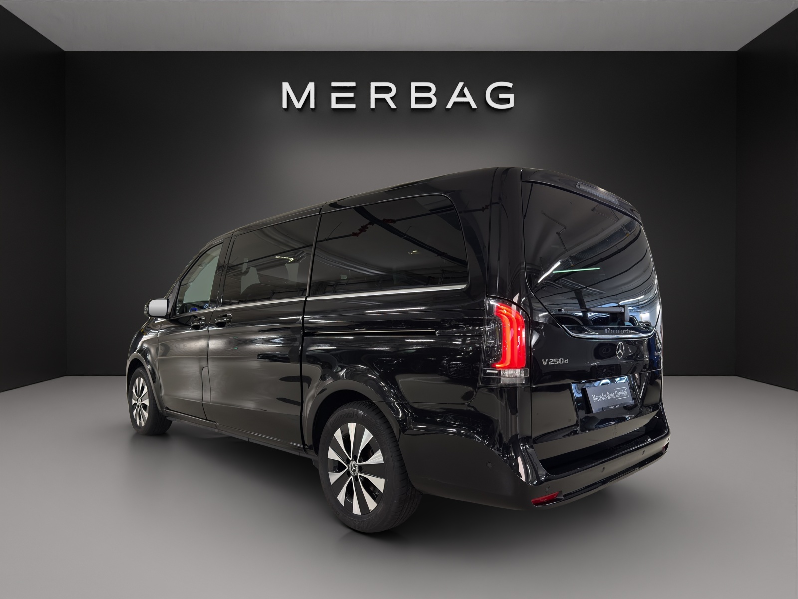MERCEDES-BENZ V 250 d lang Avantgarde 4Matic G-Tronic-image-5