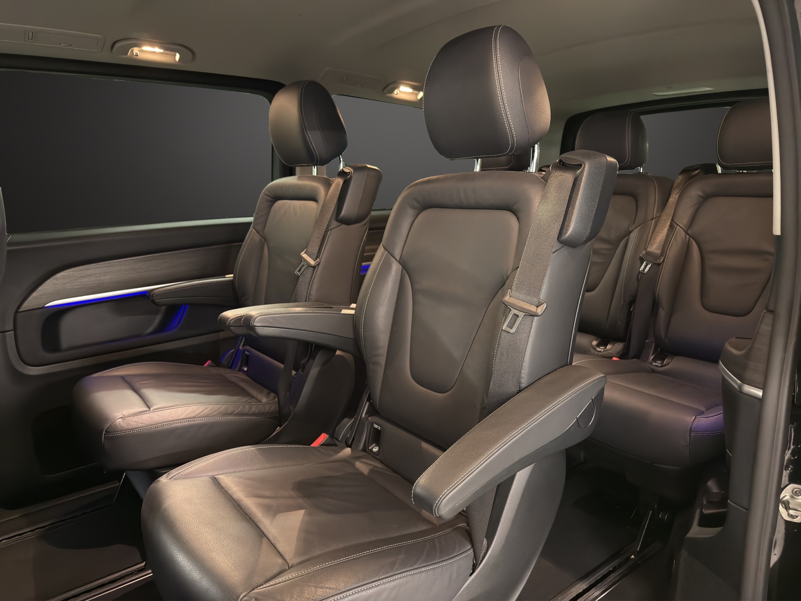 MERCEDES-BENZ V 250 d lang Avantgarde 4Matic G-Tronic-image-14