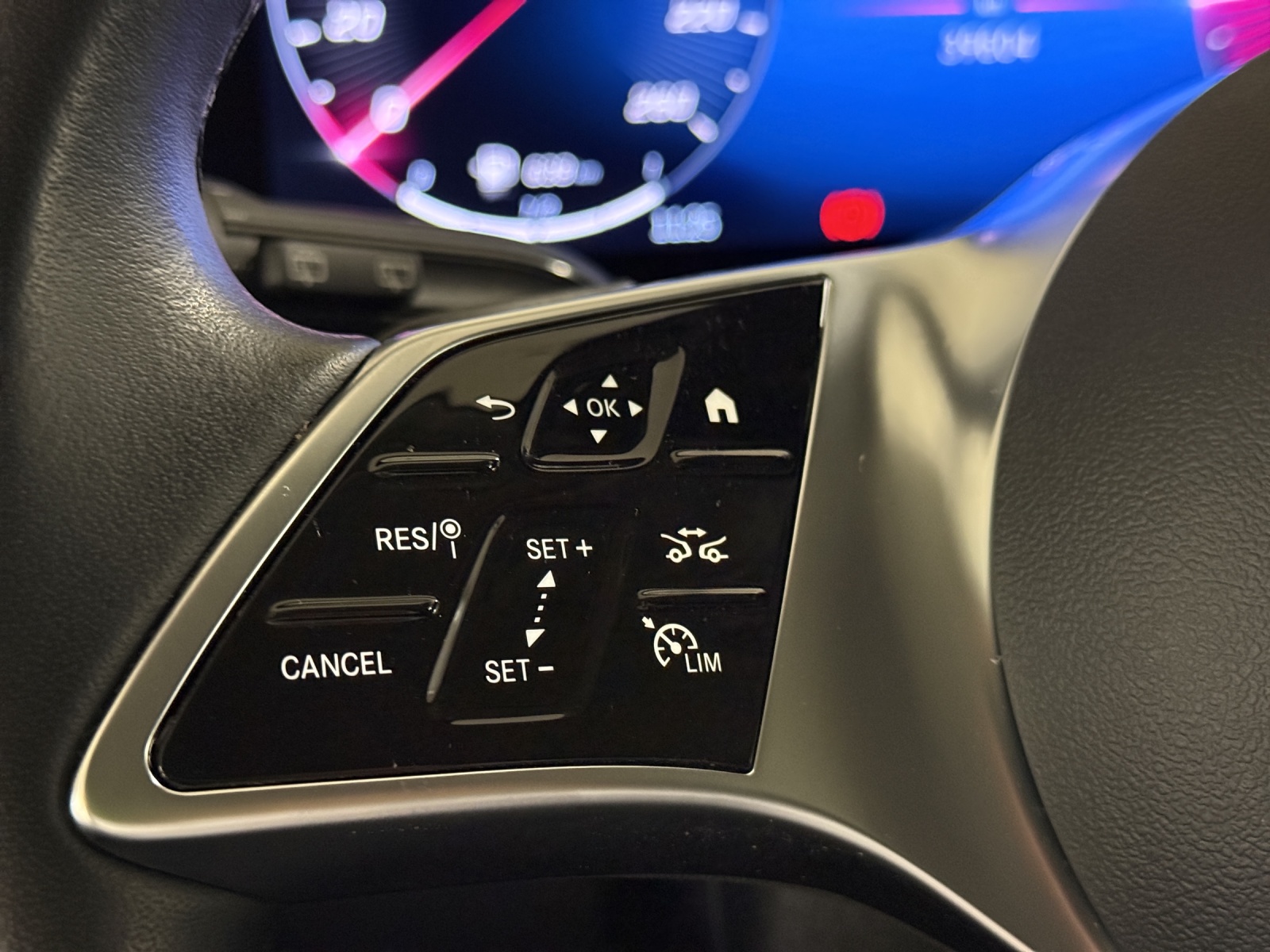 MERCEDES-BENZ V 250 d lang Avantgarde 4Matic G-Tronic-image-21