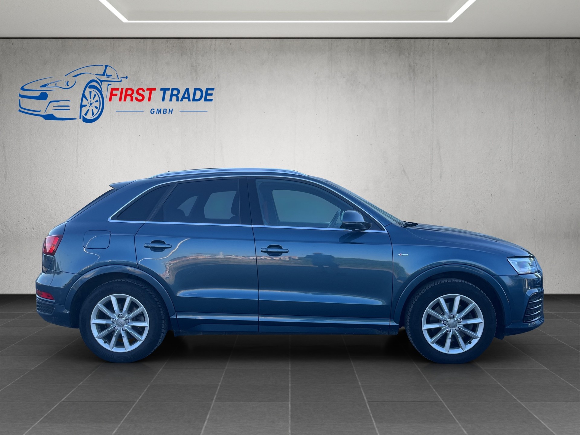 AUDI Q3 2.0 TFSI design quattro S-tronic, S-Line-image-3
