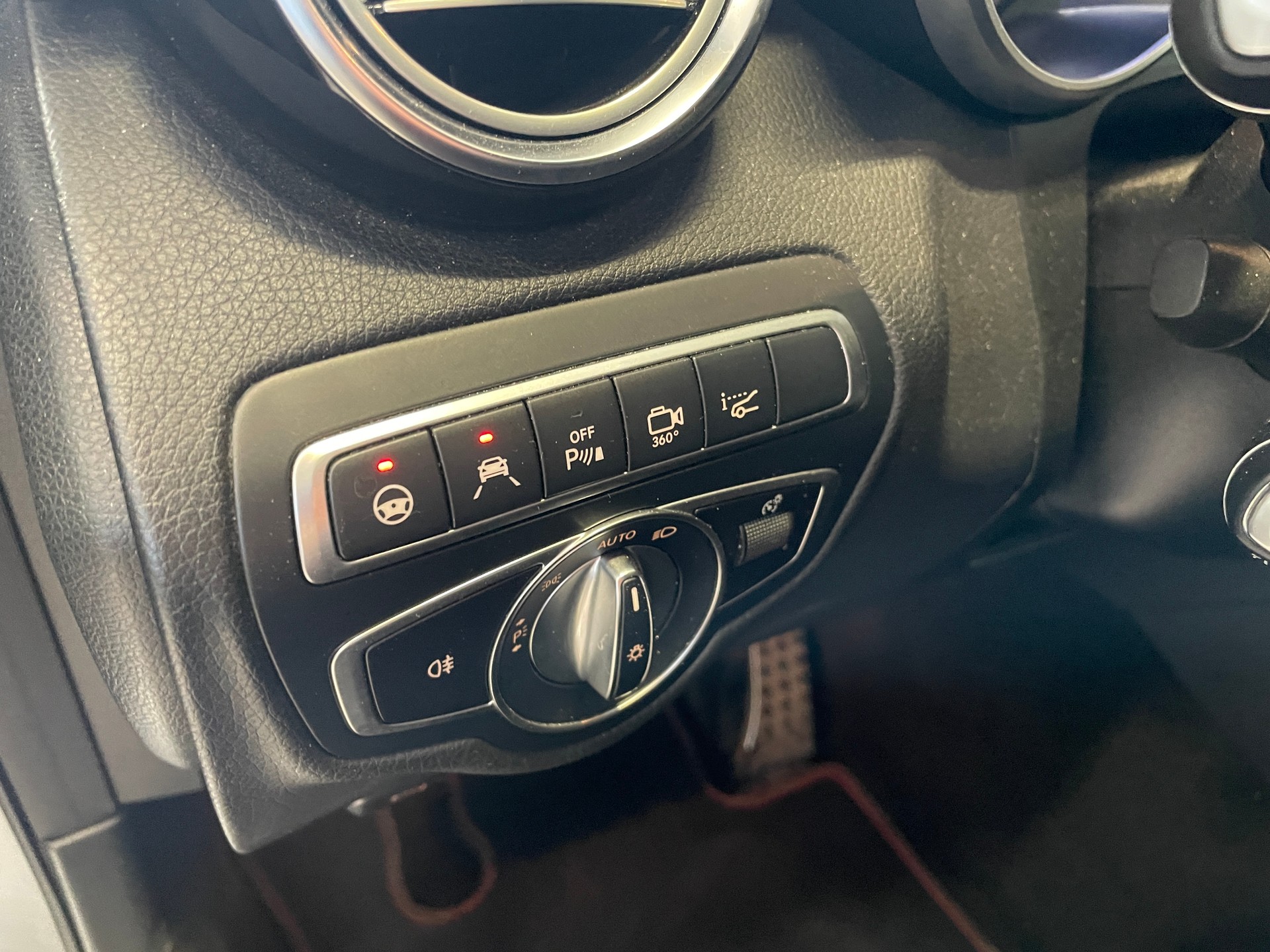 MERCEDES-BENZ GLC 43 AMG 4Matic 9G-Tronic-image-16