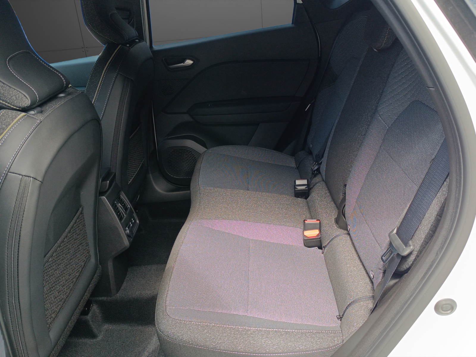 MITSUBISHI ASX 1.3 MH Intense-image-13
