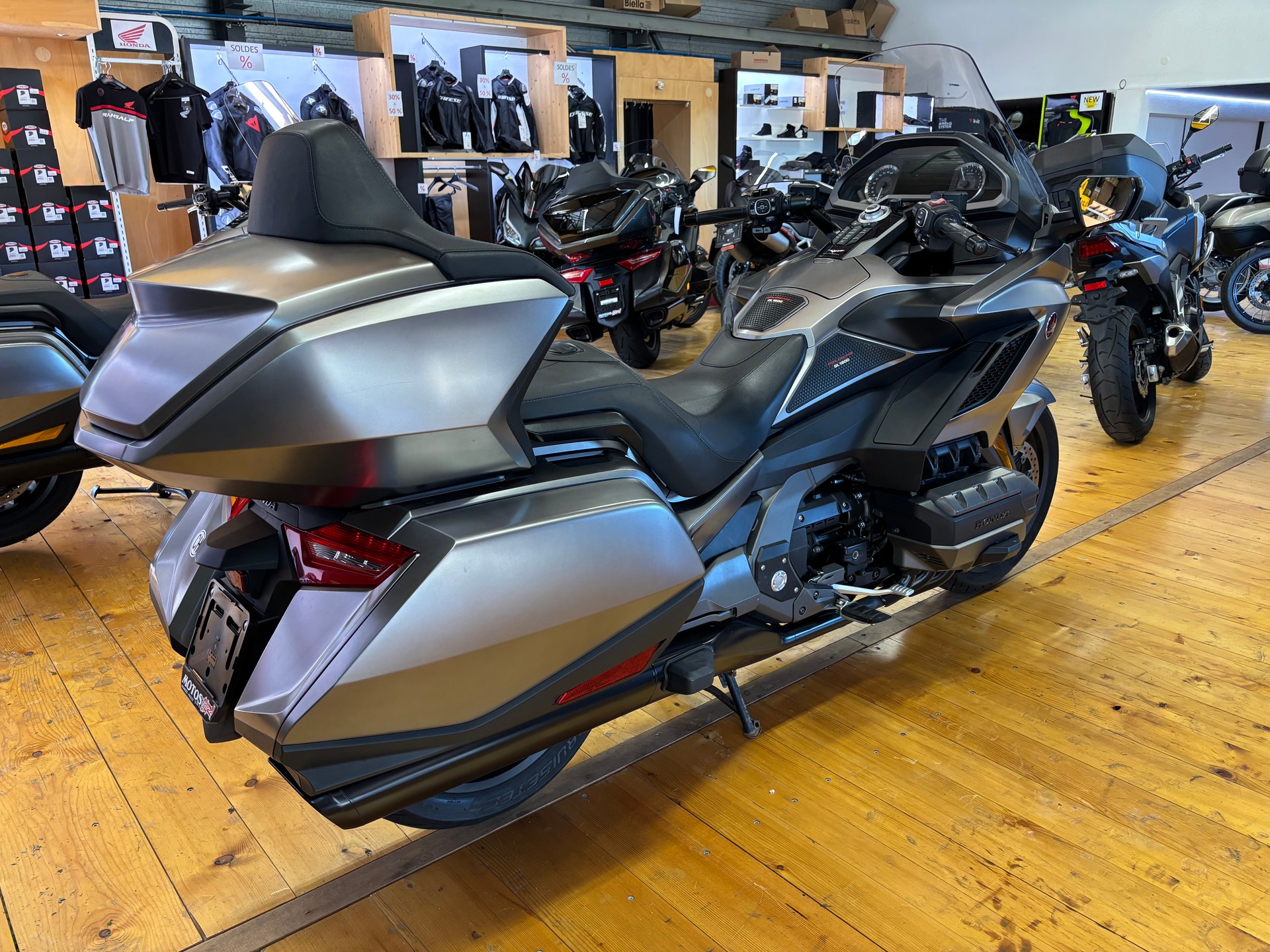 HONDA GL 1800 B Goldwing-image-4