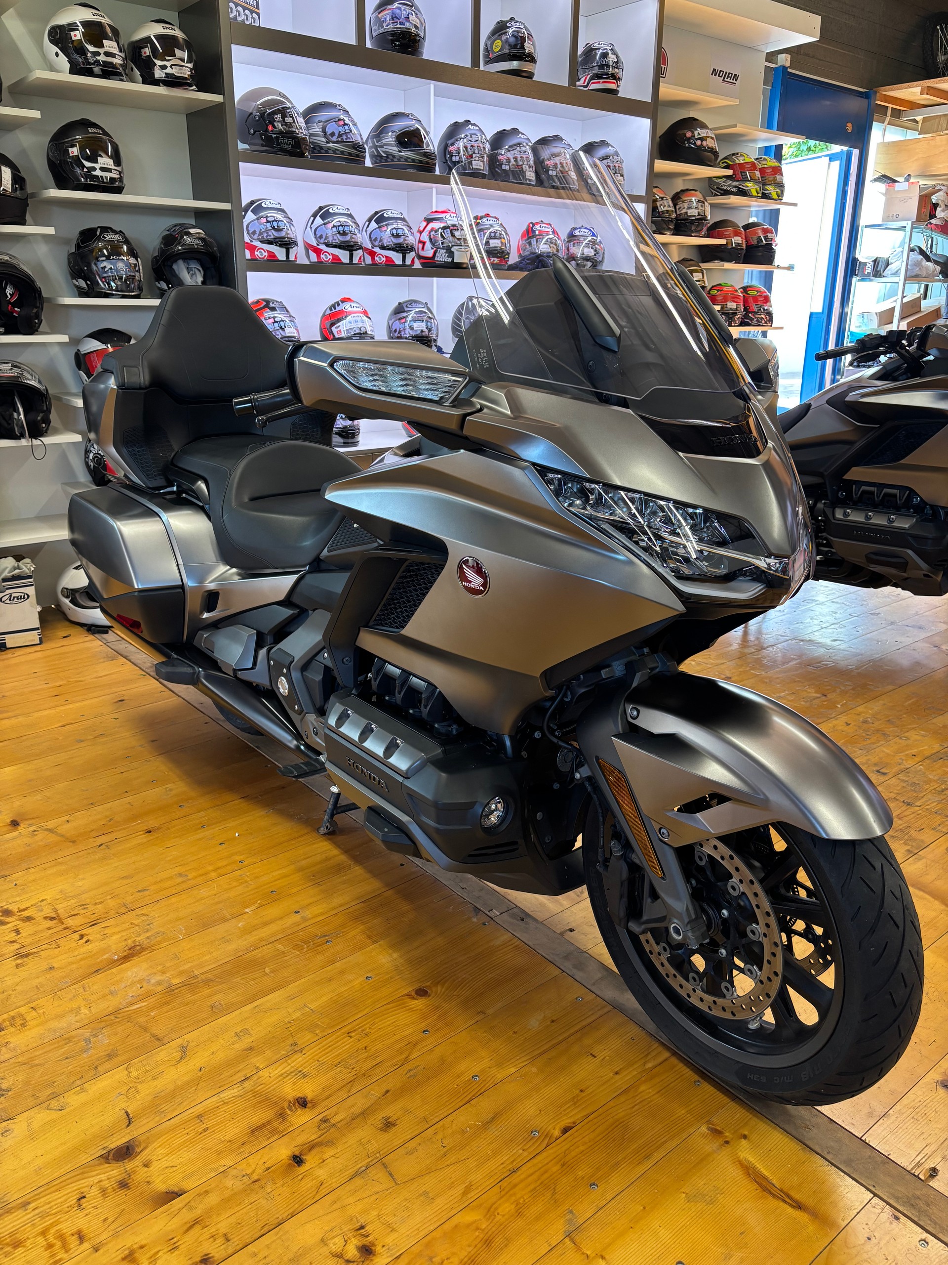 HONDA GL 1800 B Goldwing-image-2