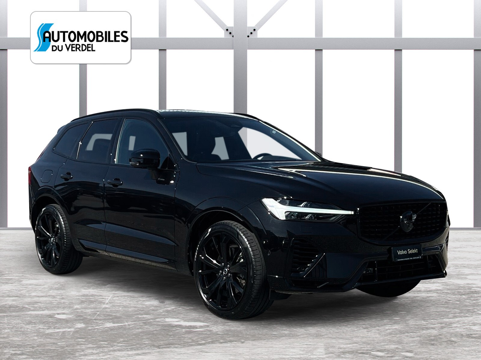 VOLVO XC60 2.0 T8 TE XCENTRIC Black Edition eAWD-image-7