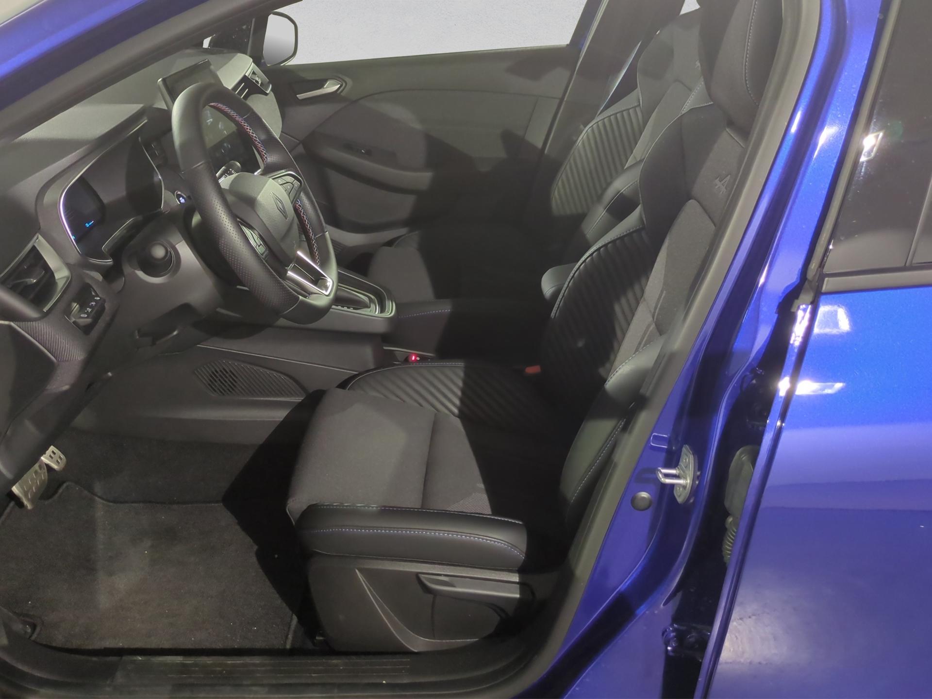 RENAULT Clio 1.6 E-Tech Esprit Alpine-image-8