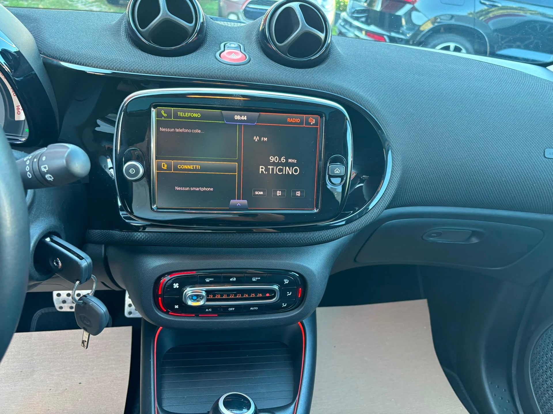 SMART forfour EQ prime-image-10