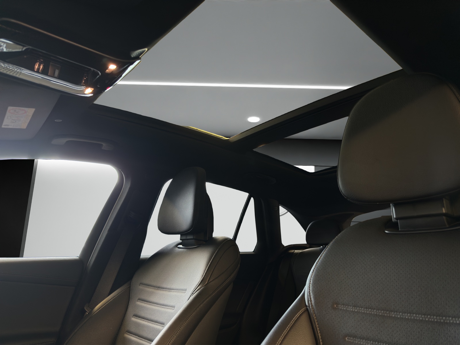 MERCEDES-BENZ GLC 220 d 4M 9G-Tronic-image-12