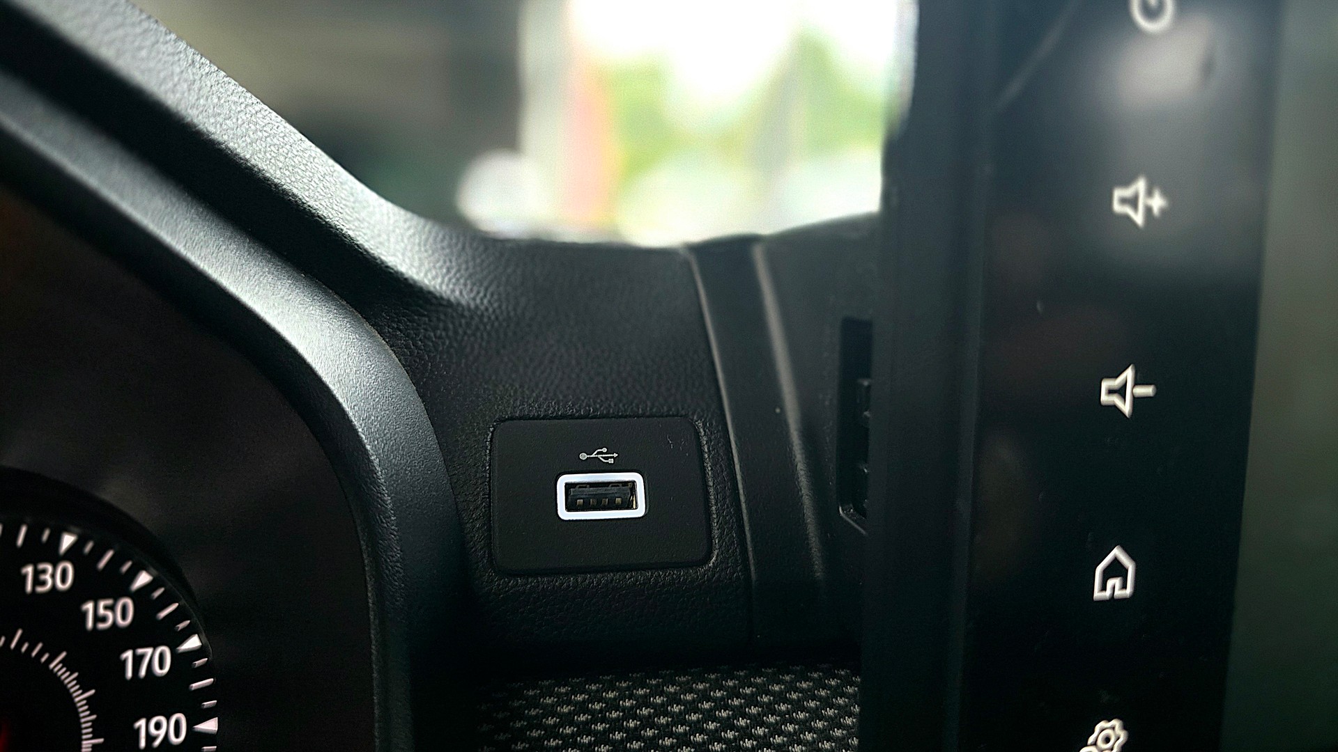 DACIA Sandero Stepway TCe 90 Comfort-image-28