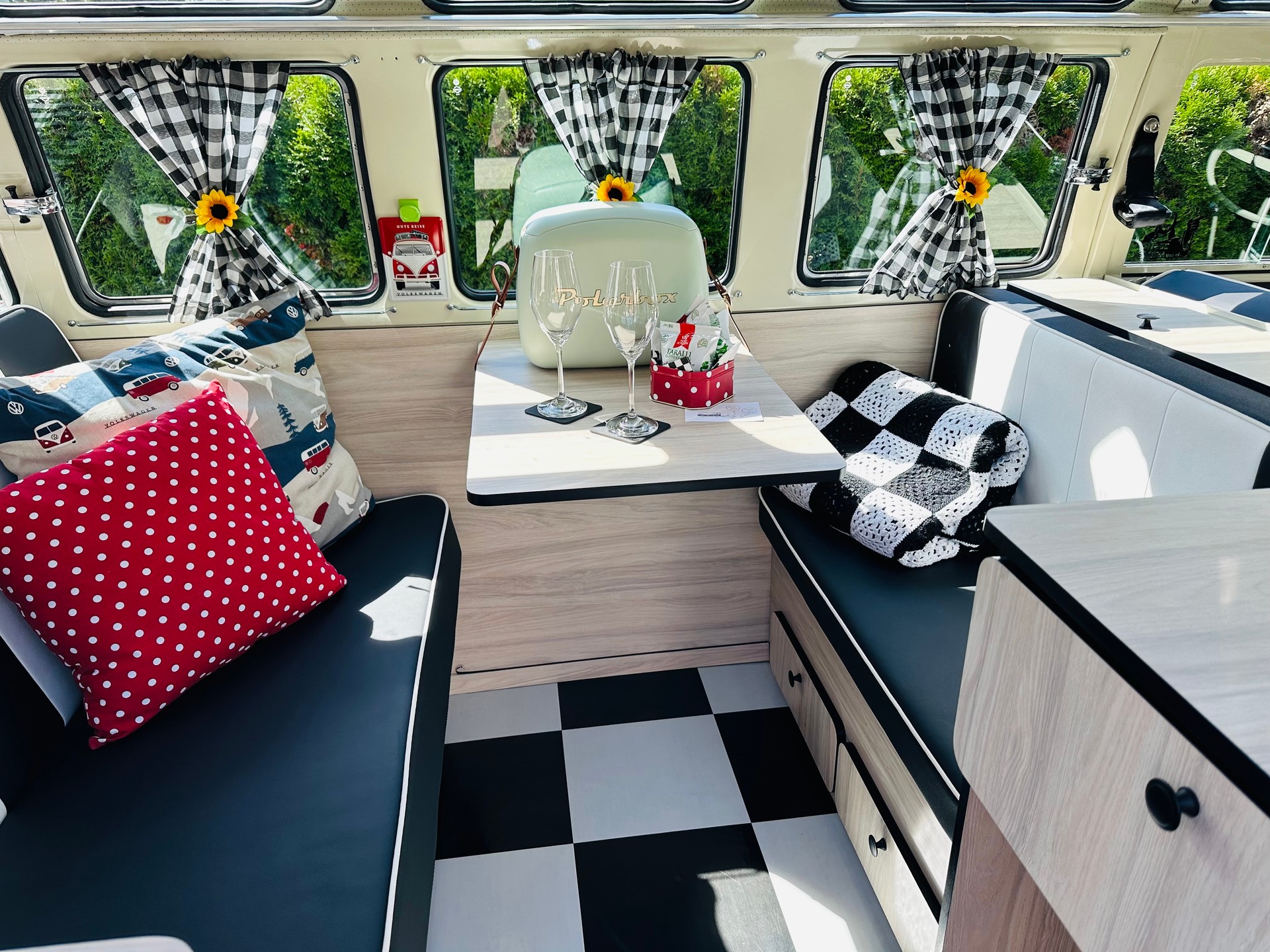 VW T1-image-4
