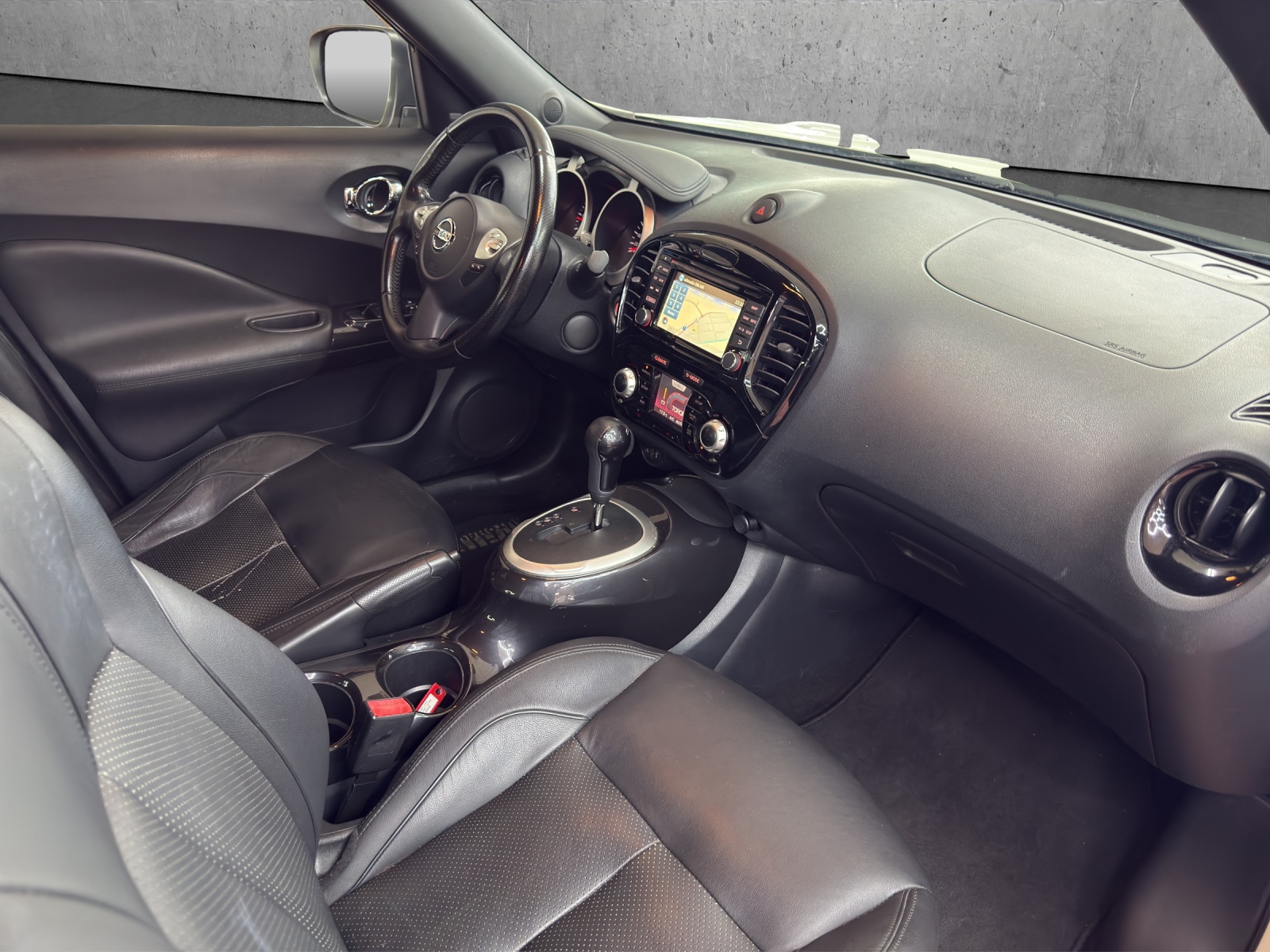 NISSAN Juke 1.6 DIG-T tekna 4x4 Xtronic M-CVT-image-7