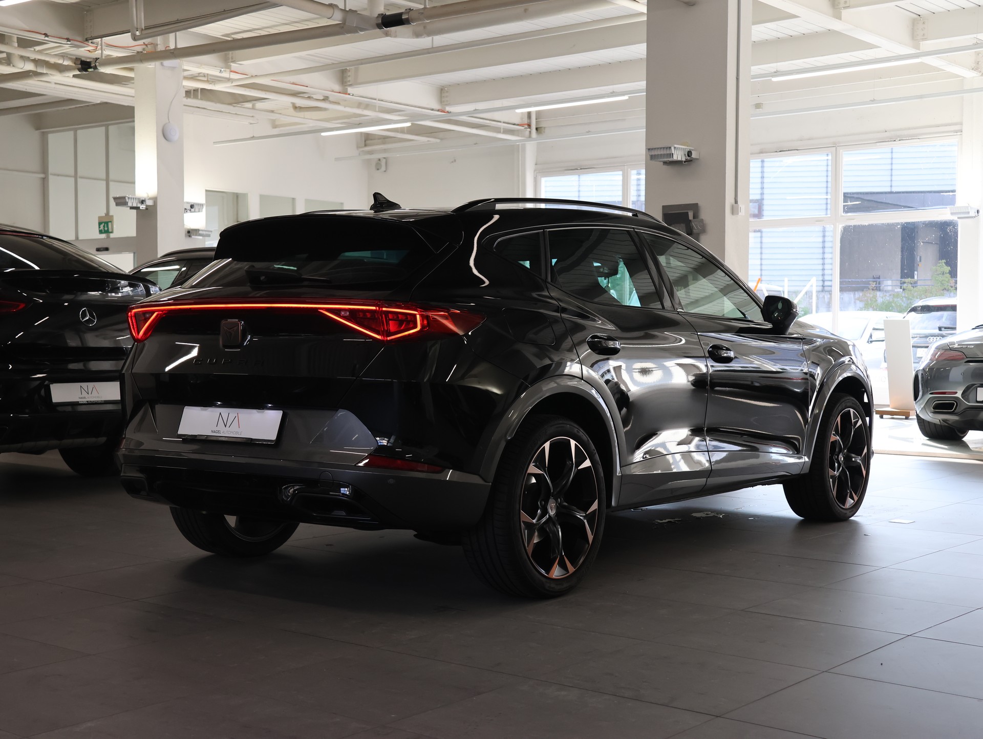 CUPRA Formentor 1.5 TSI DSG *Panoramadach* *Sitzheizung* *360 Kamera*-image-6