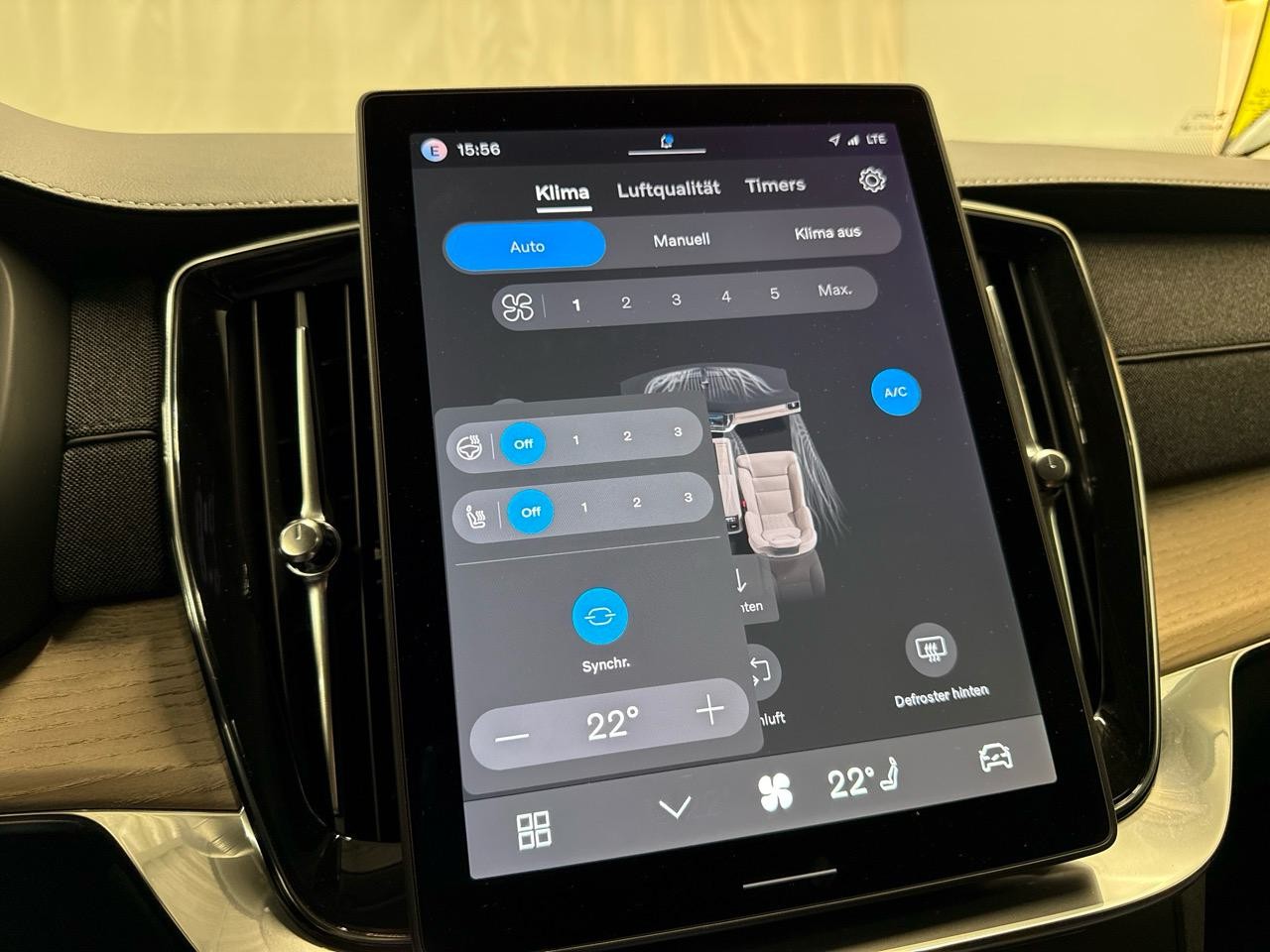 VOLVO XC90 B5 Benzin Mild Hybrid AWD Plus Bright Geartronic-image-10