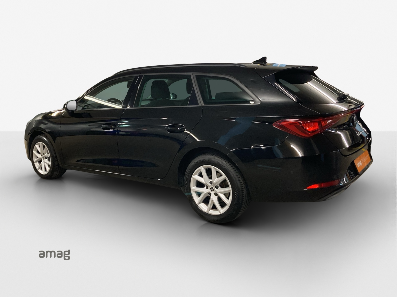 SEAT Leon ST 2.0 TDI EVO DSG Style-showroom-element-2