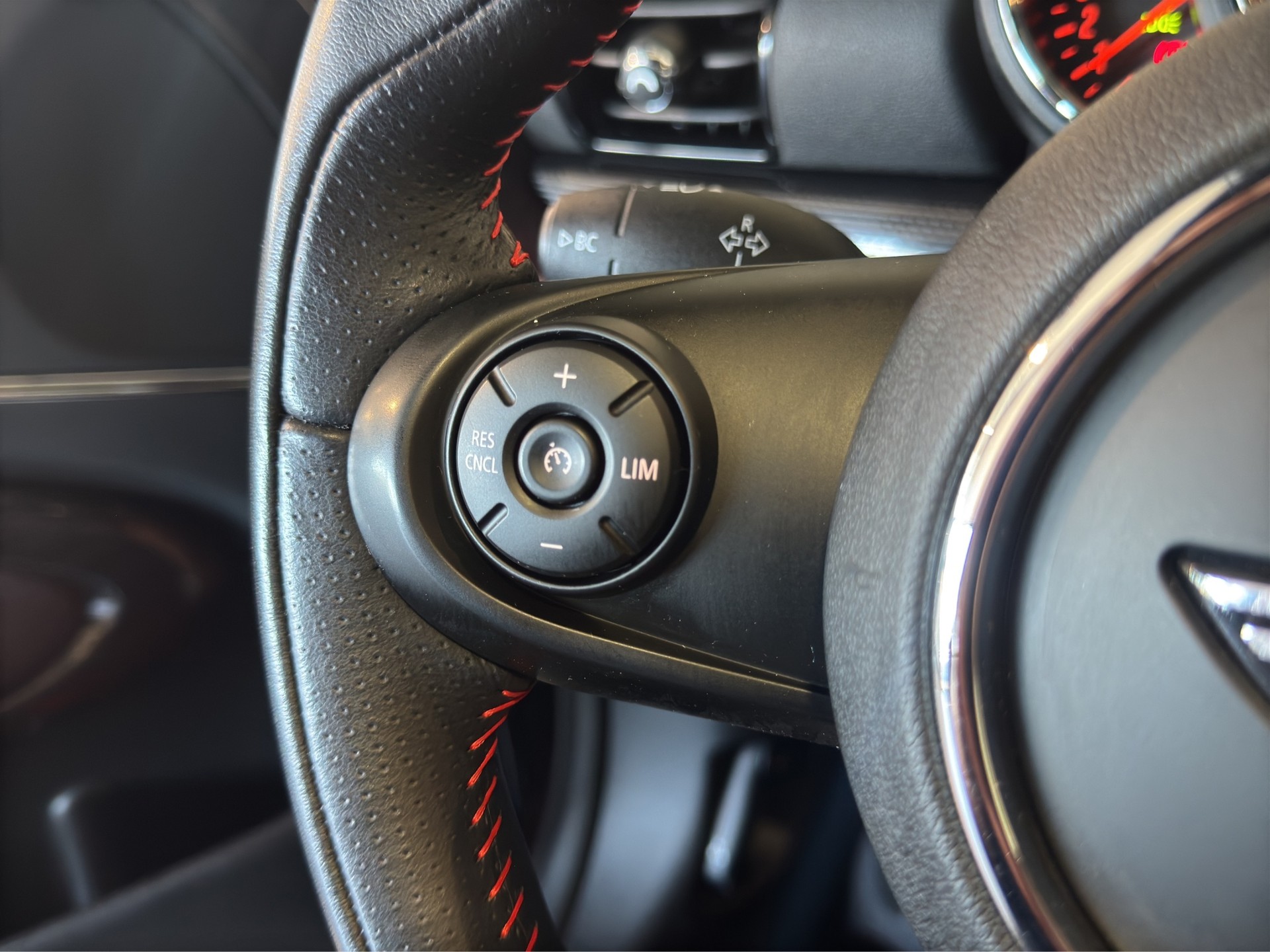 MINI Clubman Cooper Steptronic DKG-image-26