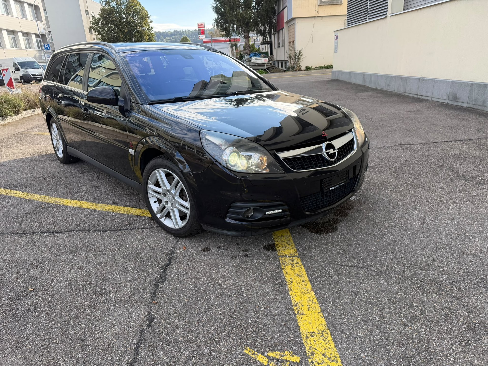 OPEL Vectra Caravan 2.8 Turbo V6 Diamond-showroom-element-1