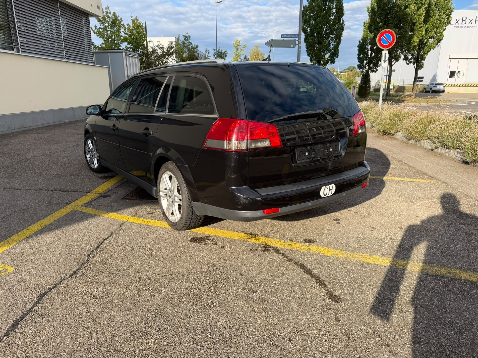 OPEL Vectra Caravan 2.8 Turbo V6 Diamond-showroom-element-3