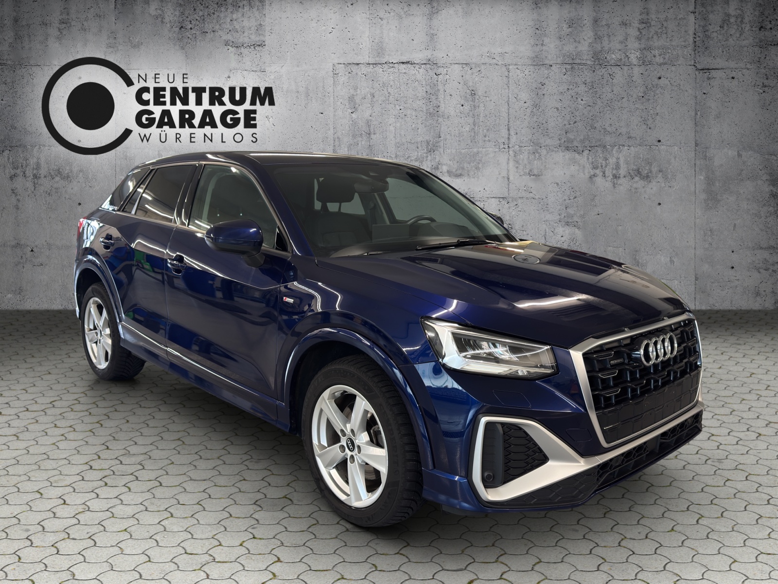 AUDI Q2 35 TDI quattro S-tronic-showroom-element-1