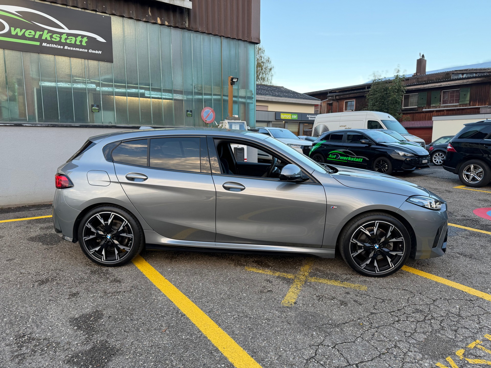 BMW 118d M-Paket-image-7