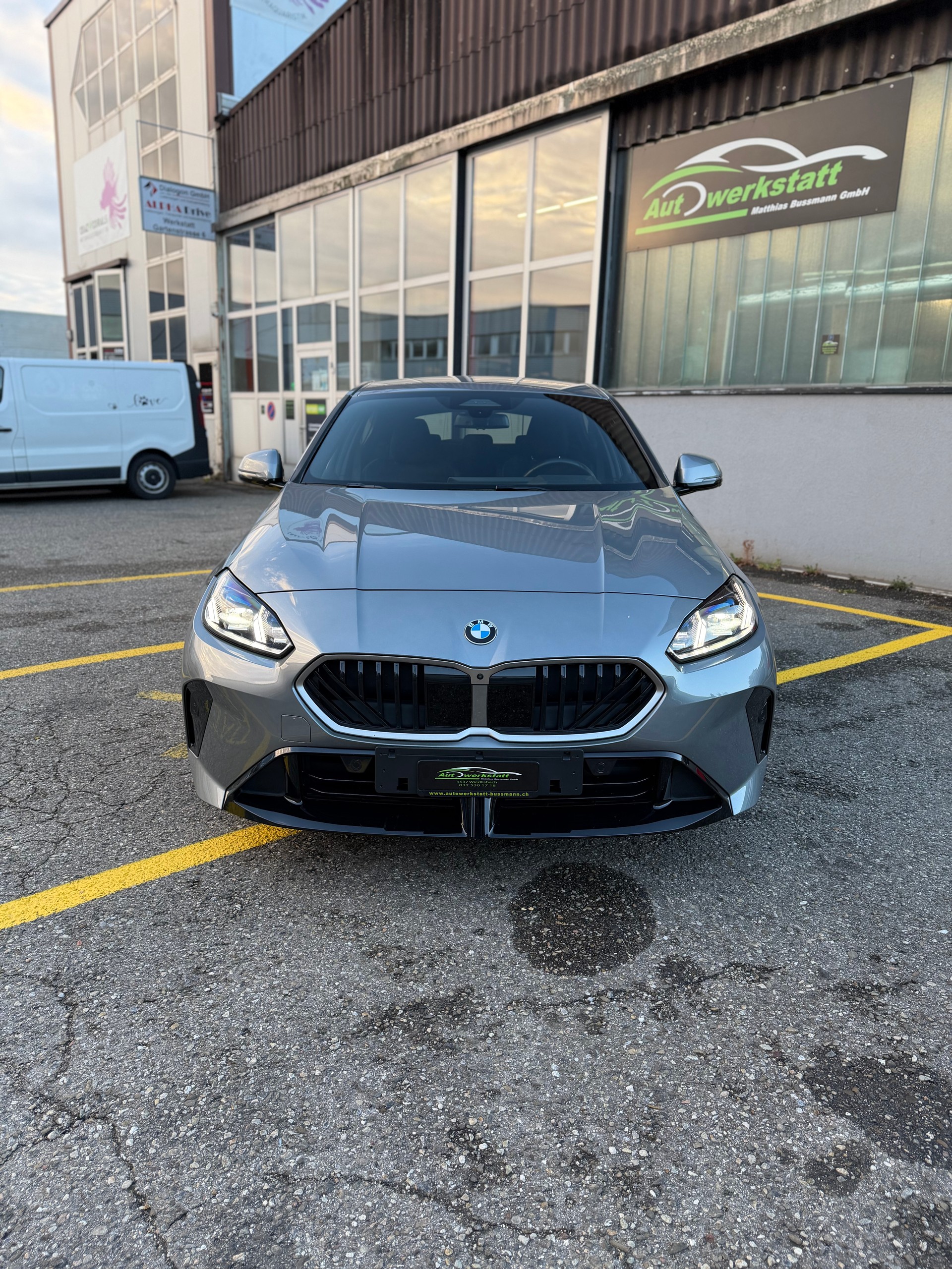 BMW 118d M-Paket-image-1
