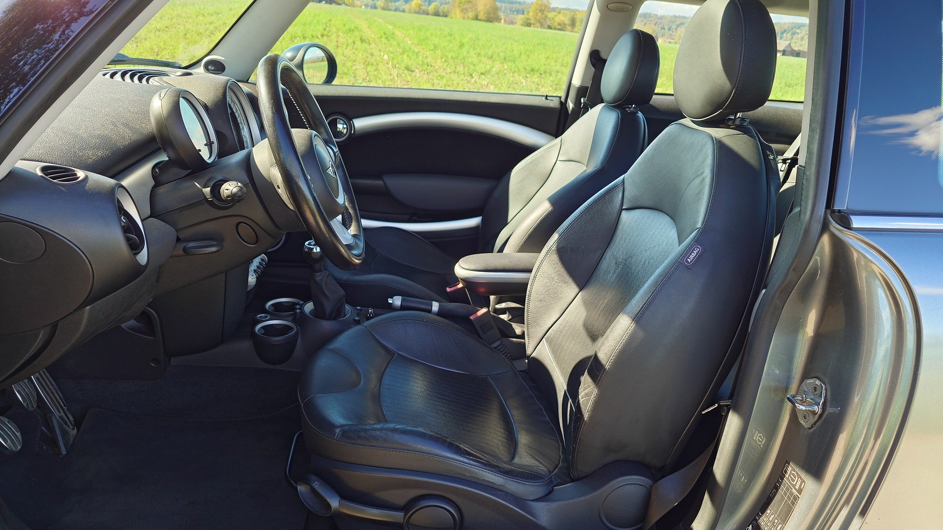 MINI Cooper S-image-11