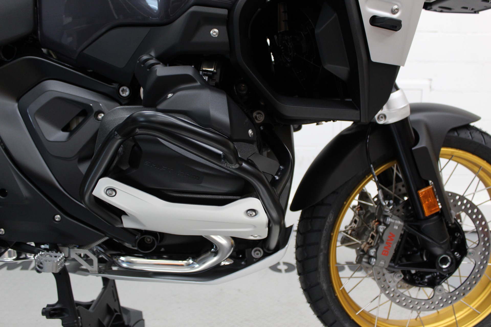 BMW R 1300 GS Adventure-image-5