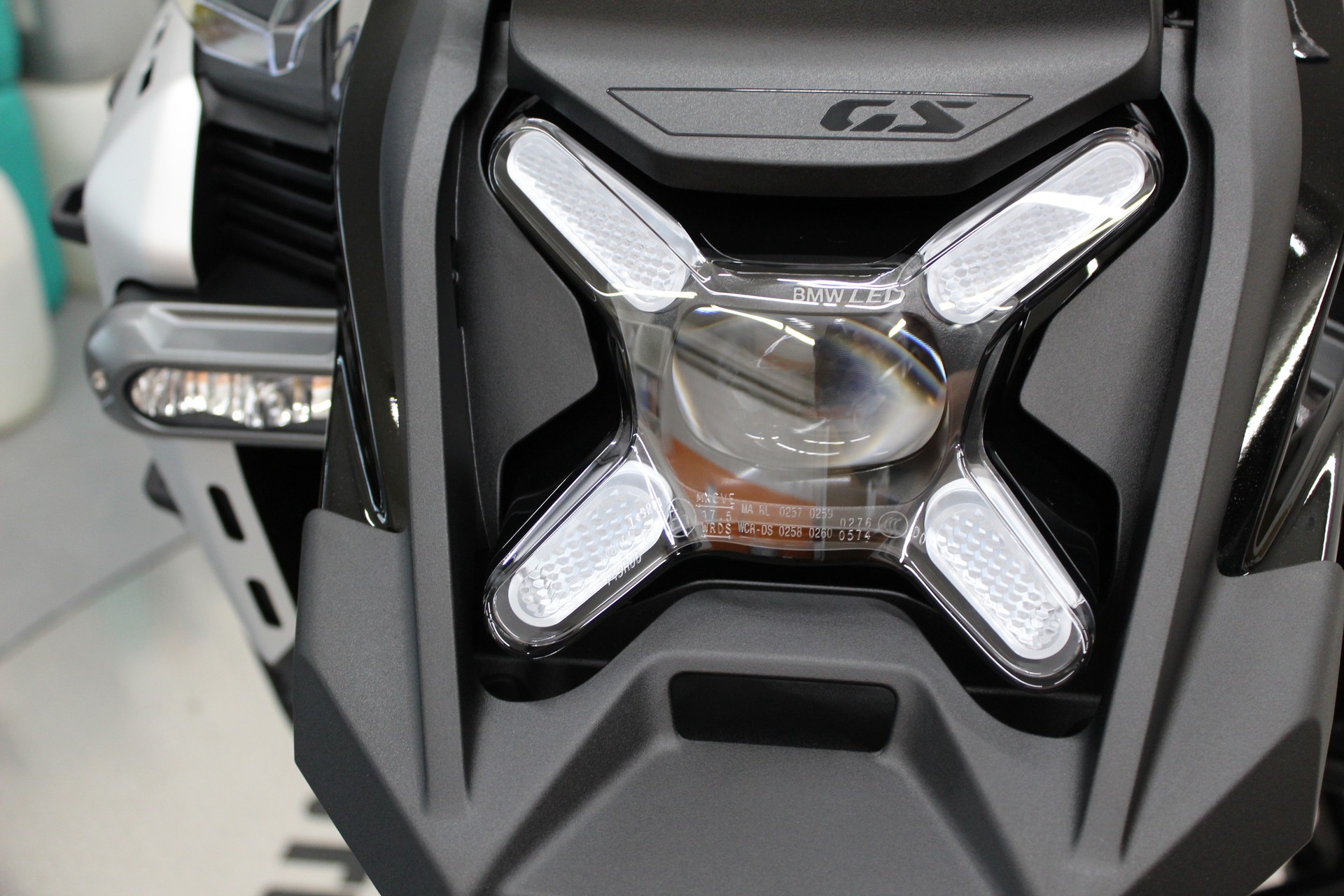 BMW R 1300 GS Adventure-image-7