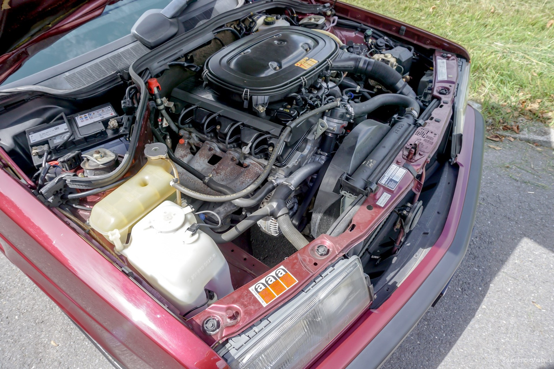 MERCEDES-BENZ 190 E 1.8 Avantgarde rosso Nr. 208/280-image-10