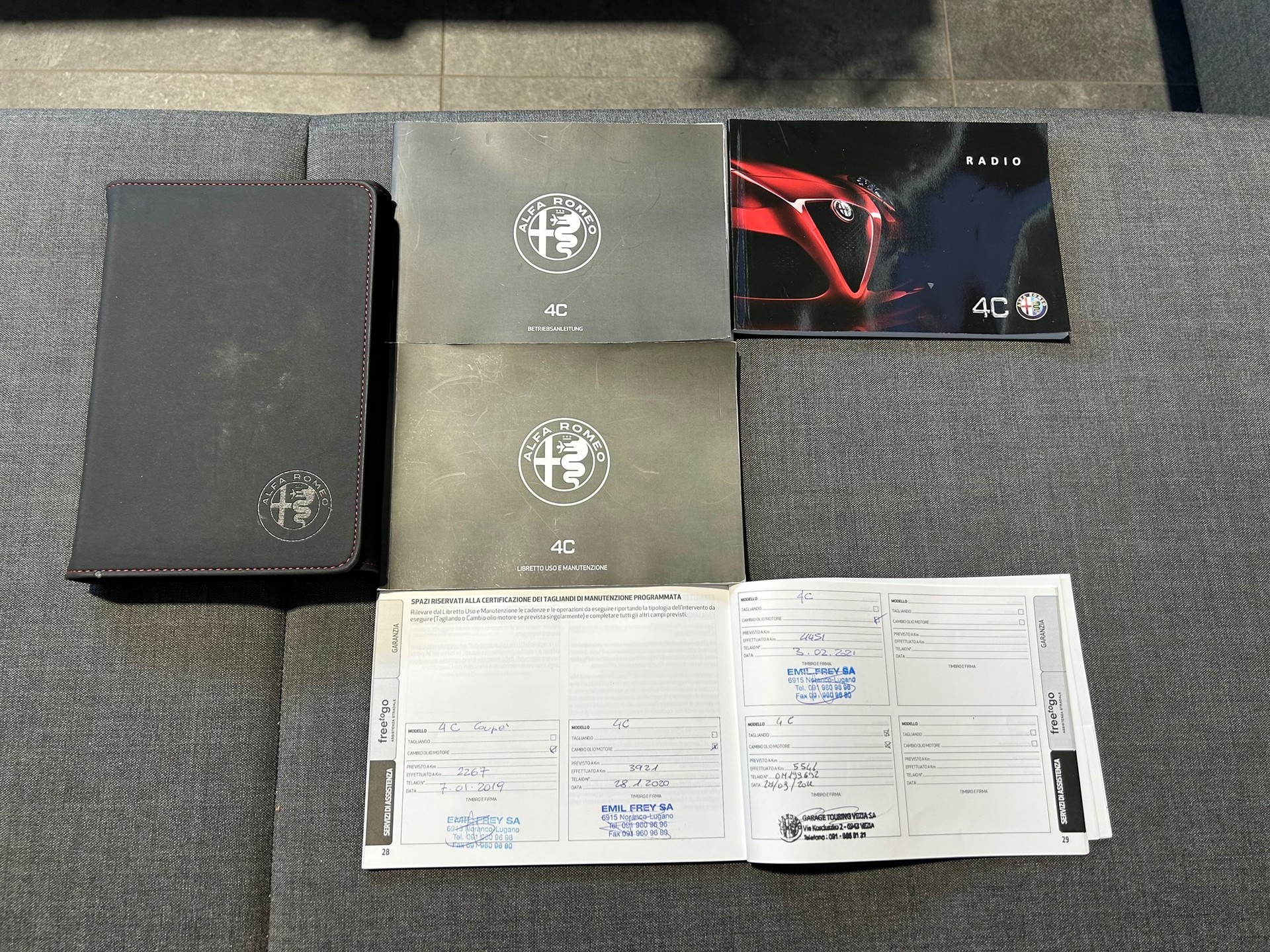 ALFA ROMEO 4C 1750 TBi TCT-image-15