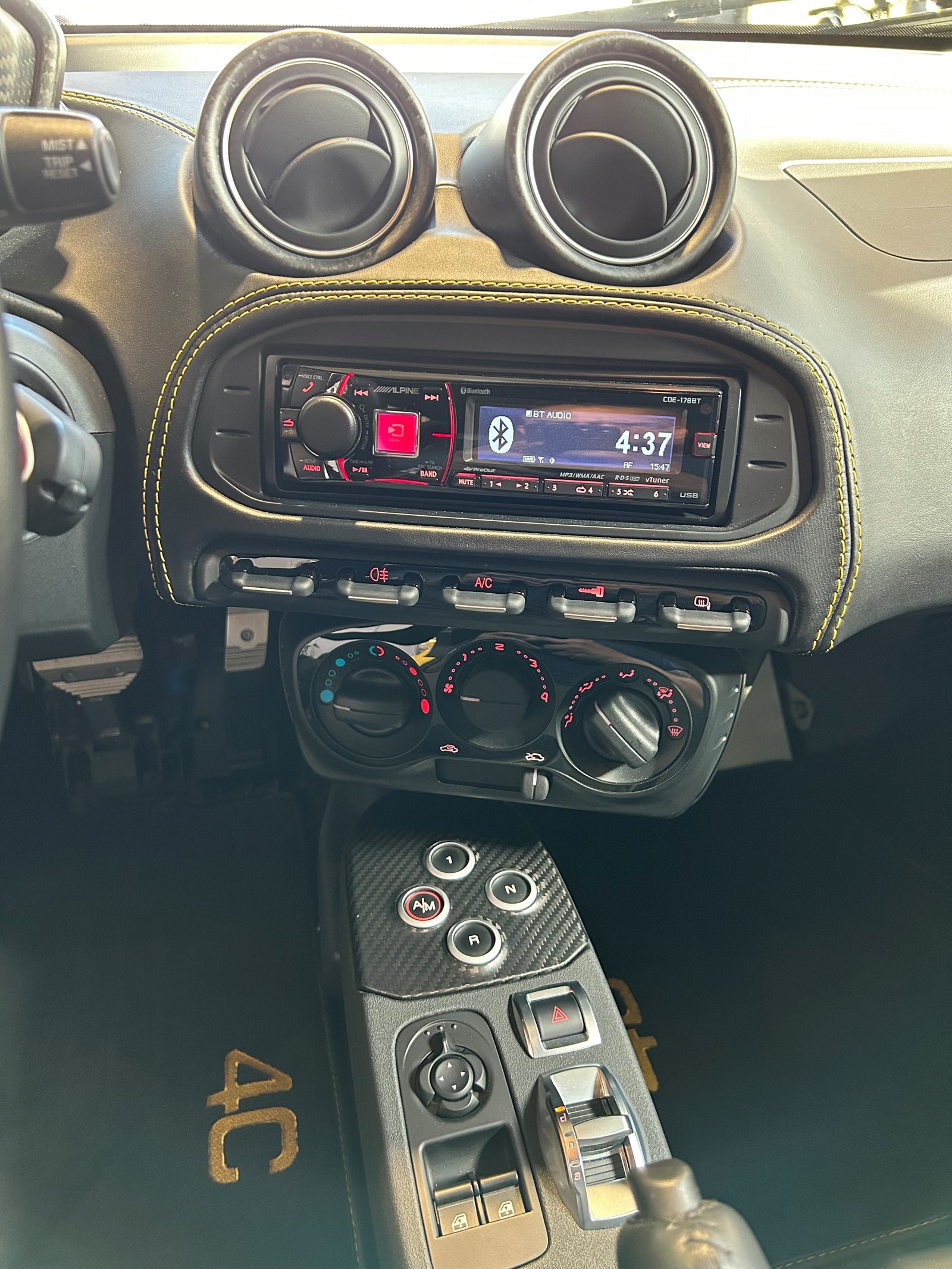 ALFA ROMEO 4C 1750 TBi TCT-image-12