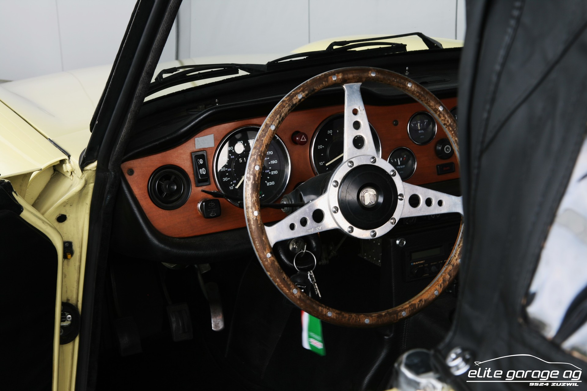 TRIUMPH TR6 VETERANENGEPRÜFT-image-14