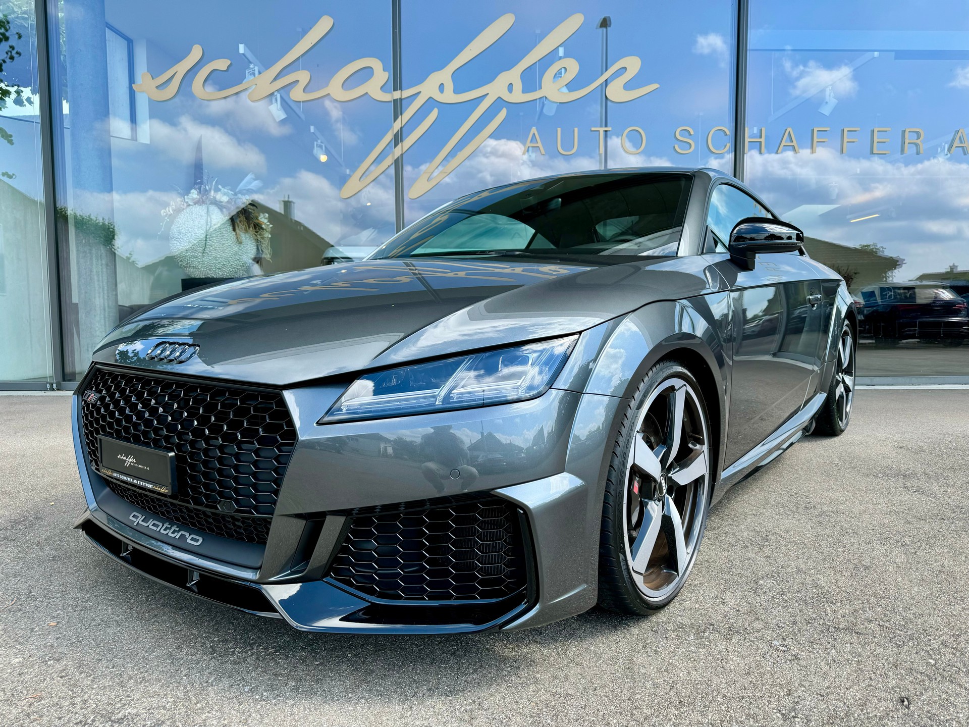 AUDI TT Coupé TTRS quattro S-tronic-showroom-element-1