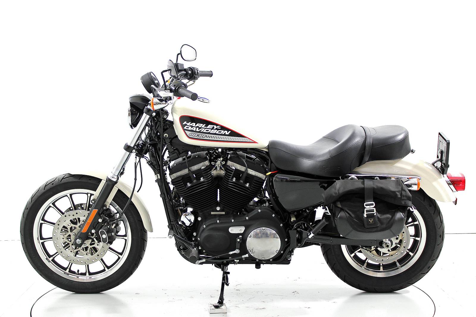 HARLEY-DAVIDSON XL 883 R-image-4