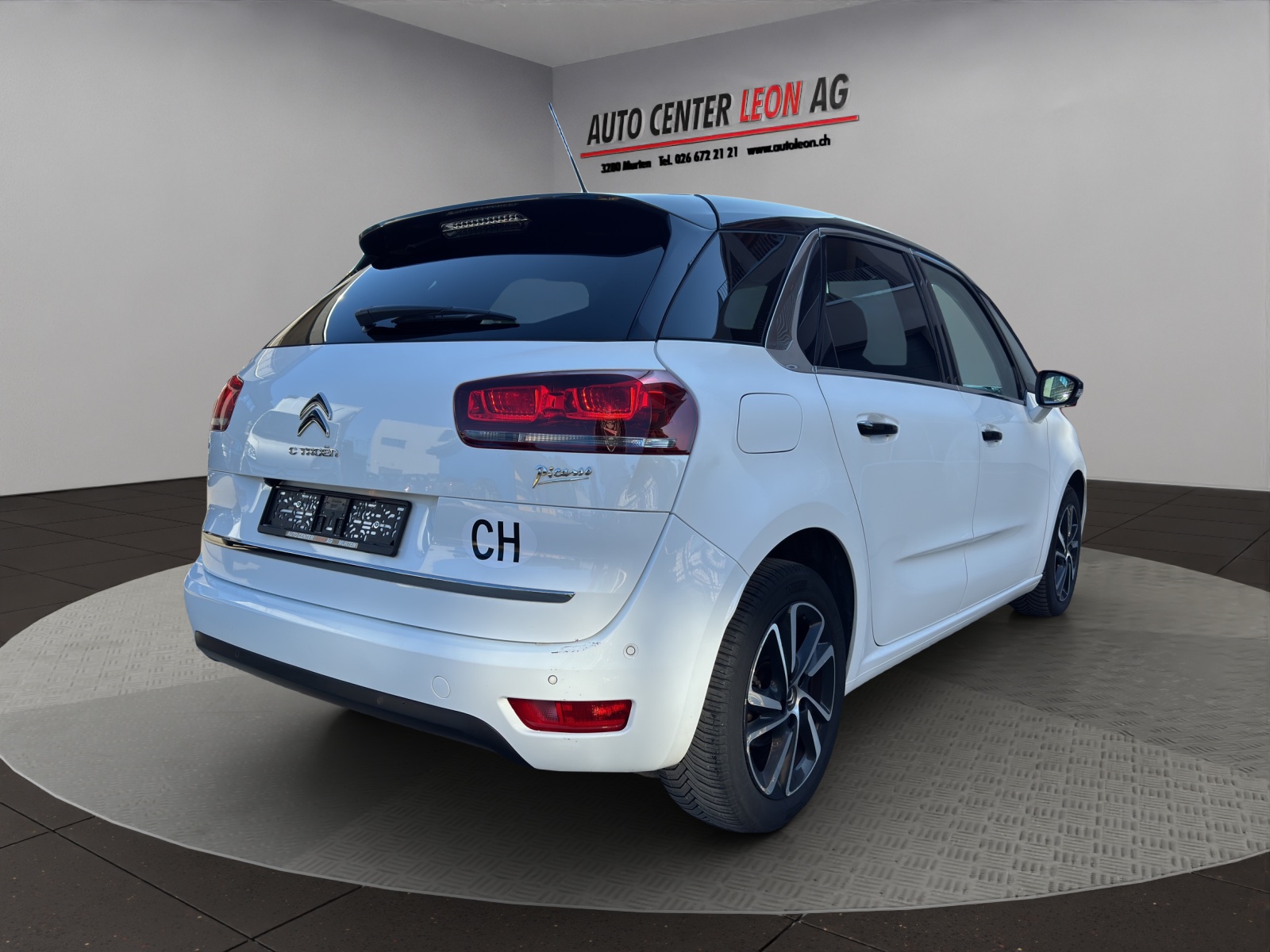 CITROEN C4 Picasso 1.2 Pure Tech Shine-image-5