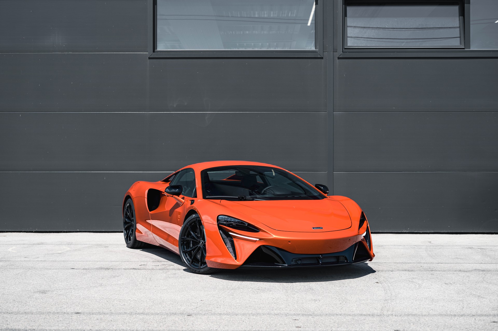 McLAREN ARTURA Tech-Lux-image-2