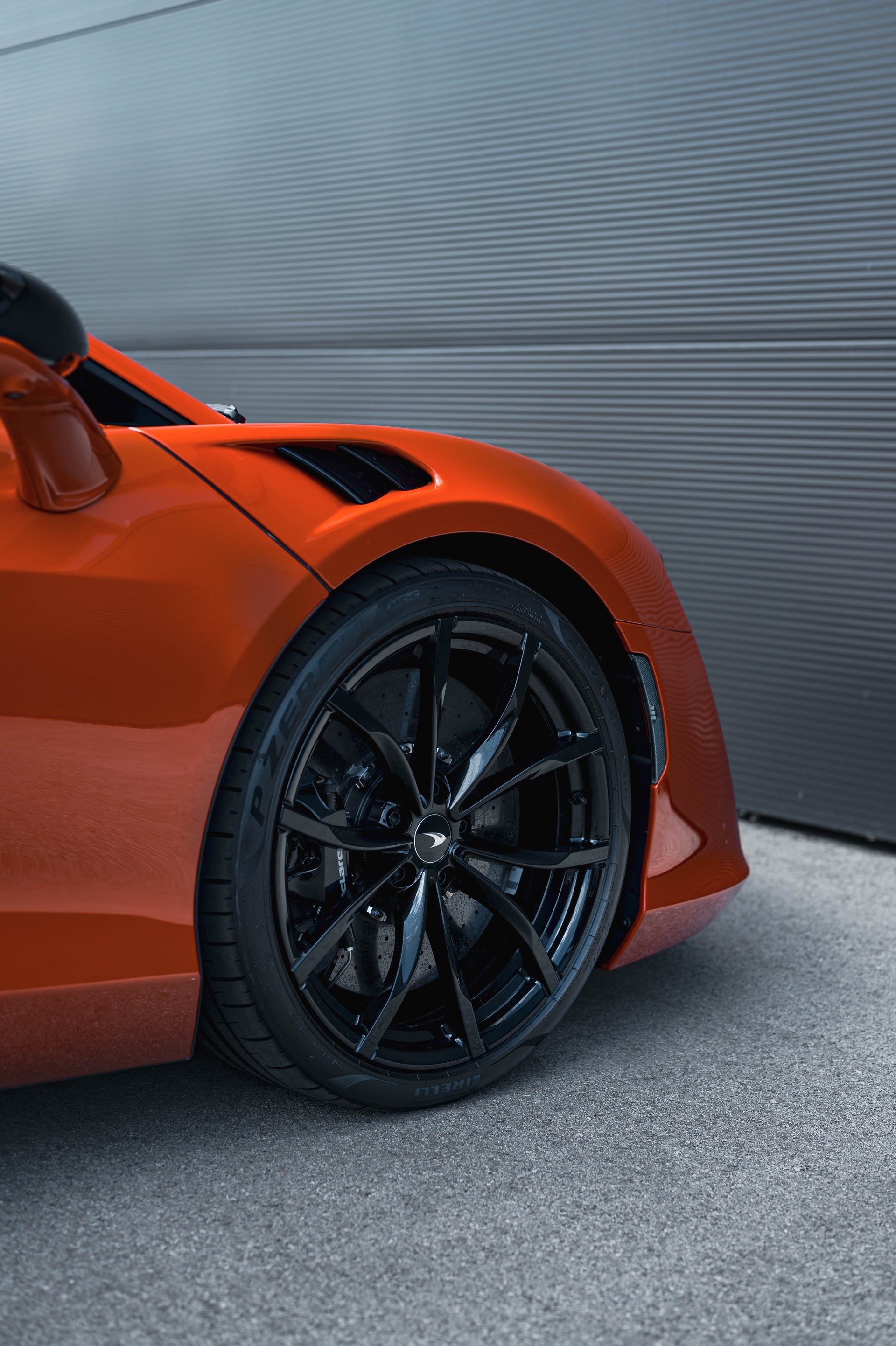McLAREN ARTURA Tech-Lux-image-14