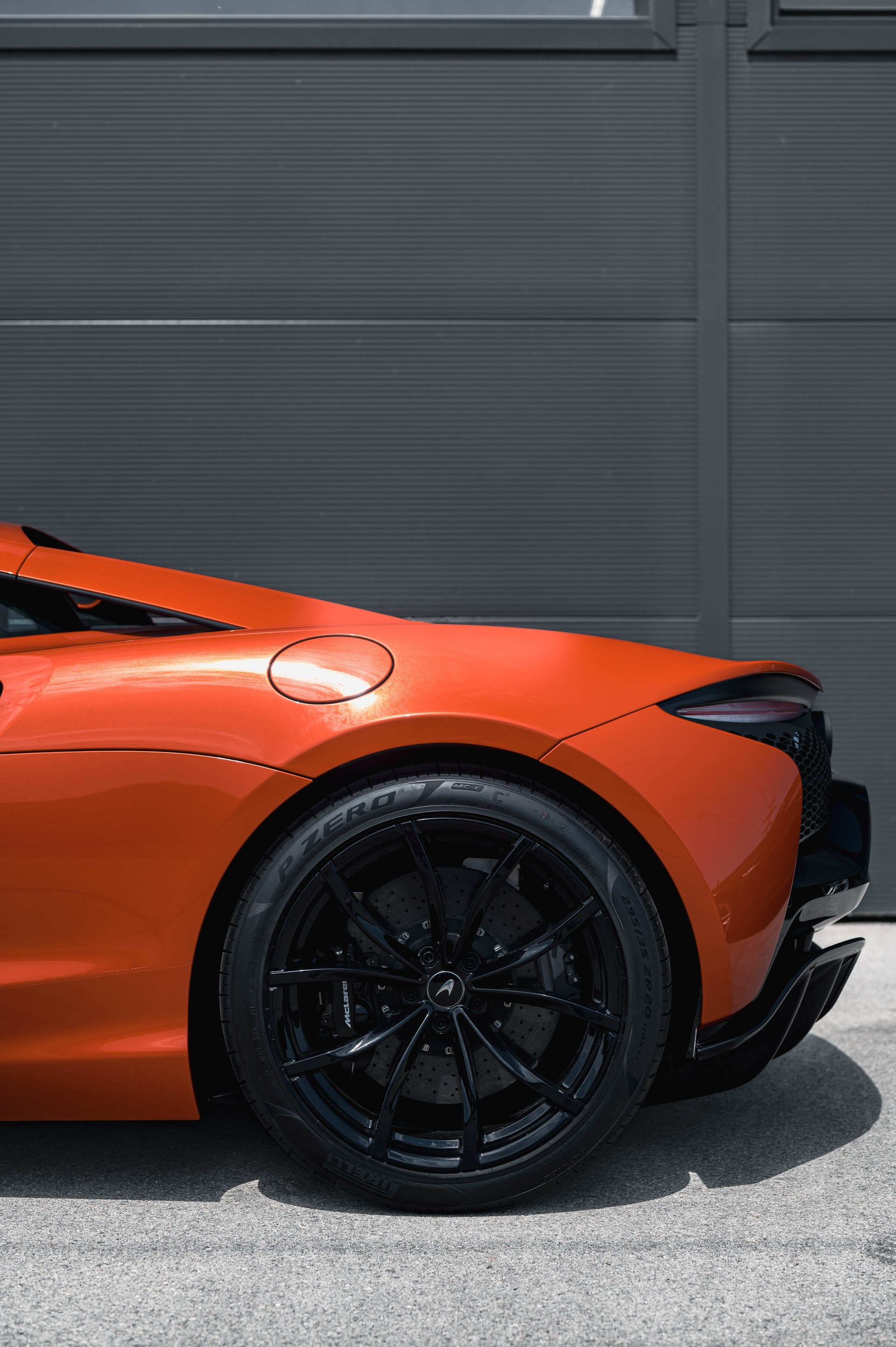 McLAREN ARTURA Tech-Lux-image-13
