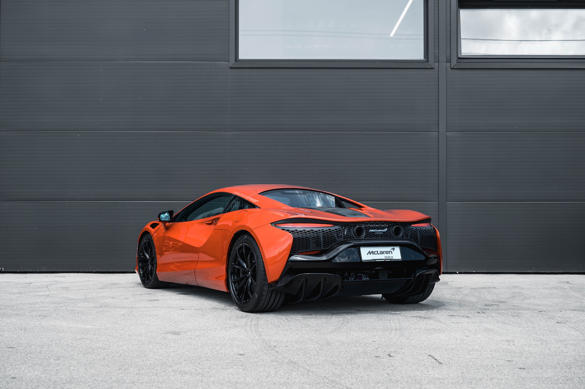 McLAREN ARTURA Tech-Lux-image-8