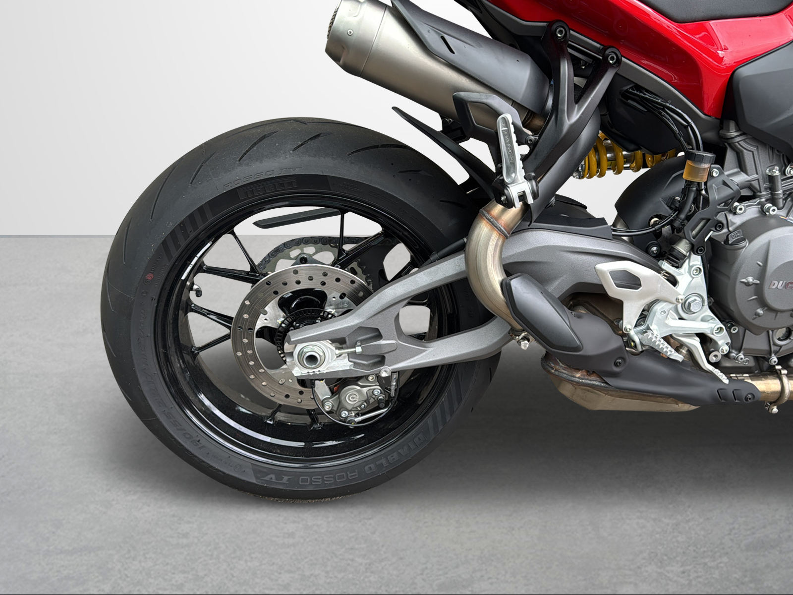 DUCATI Streetfighter V2 35 KW-image-3
