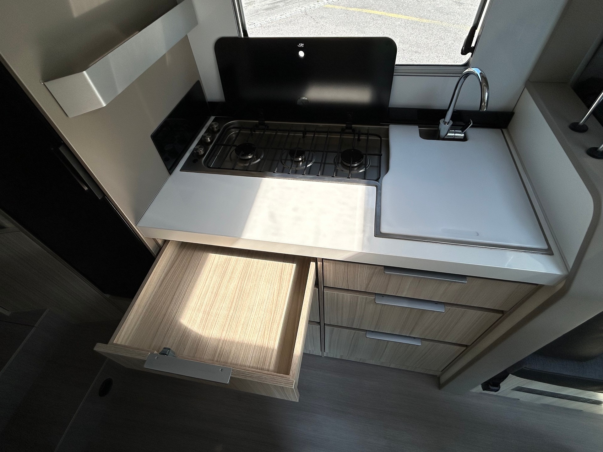 ADRIA Compact DL-image-15