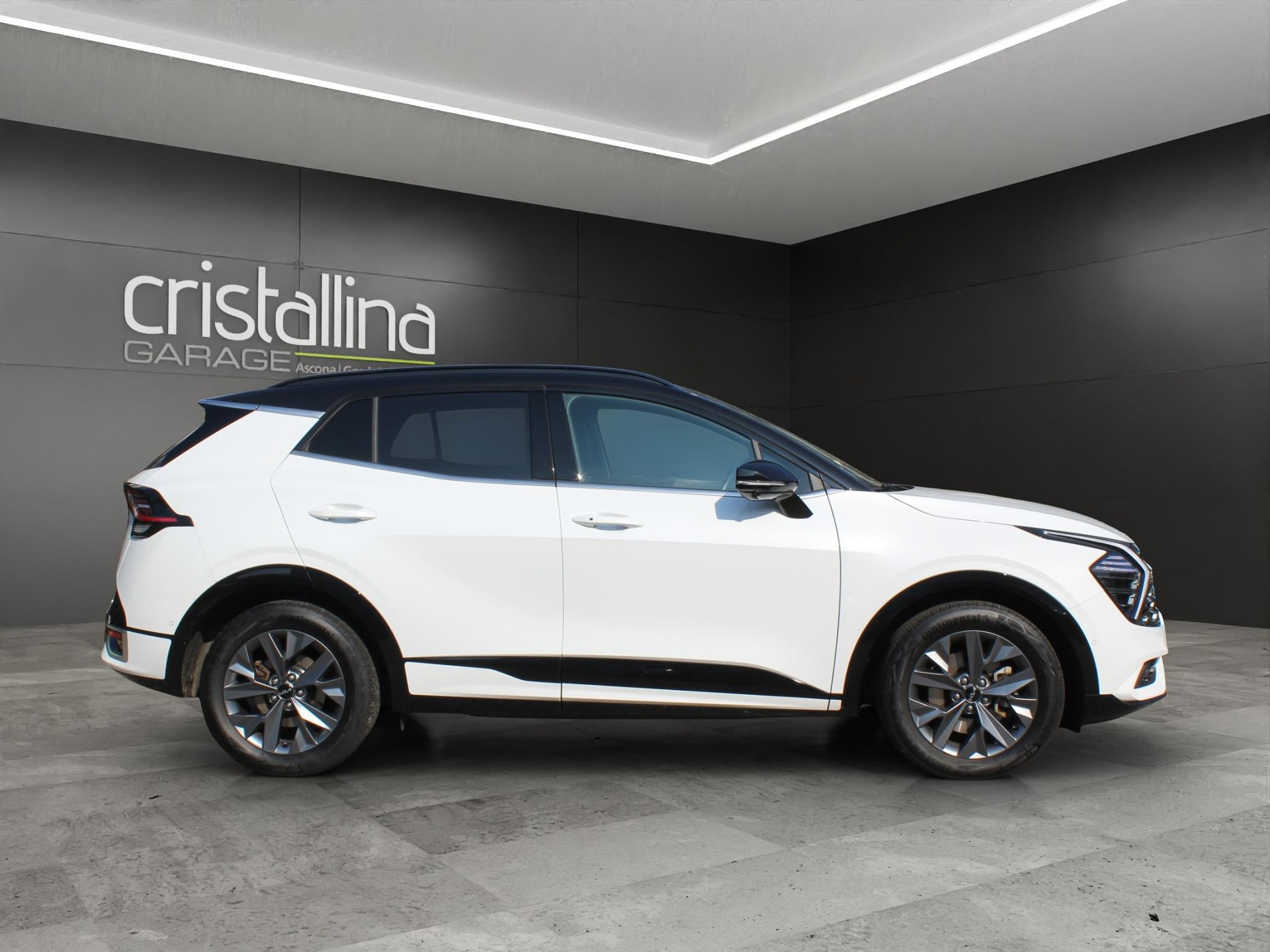 KIA Sportage 1.6 T-GDi Hybrid GT-Line-image-4