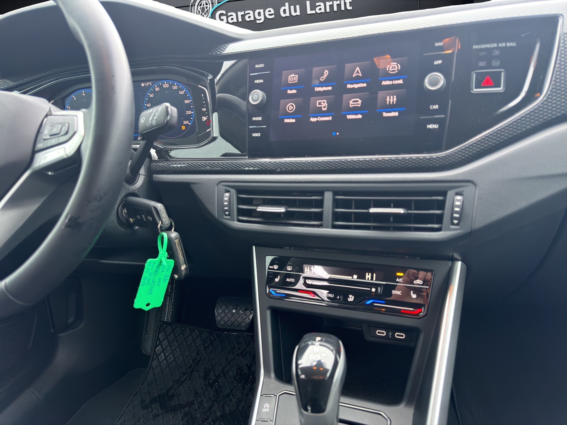 VW Polo 1.0 TSI Life DSG-image-12