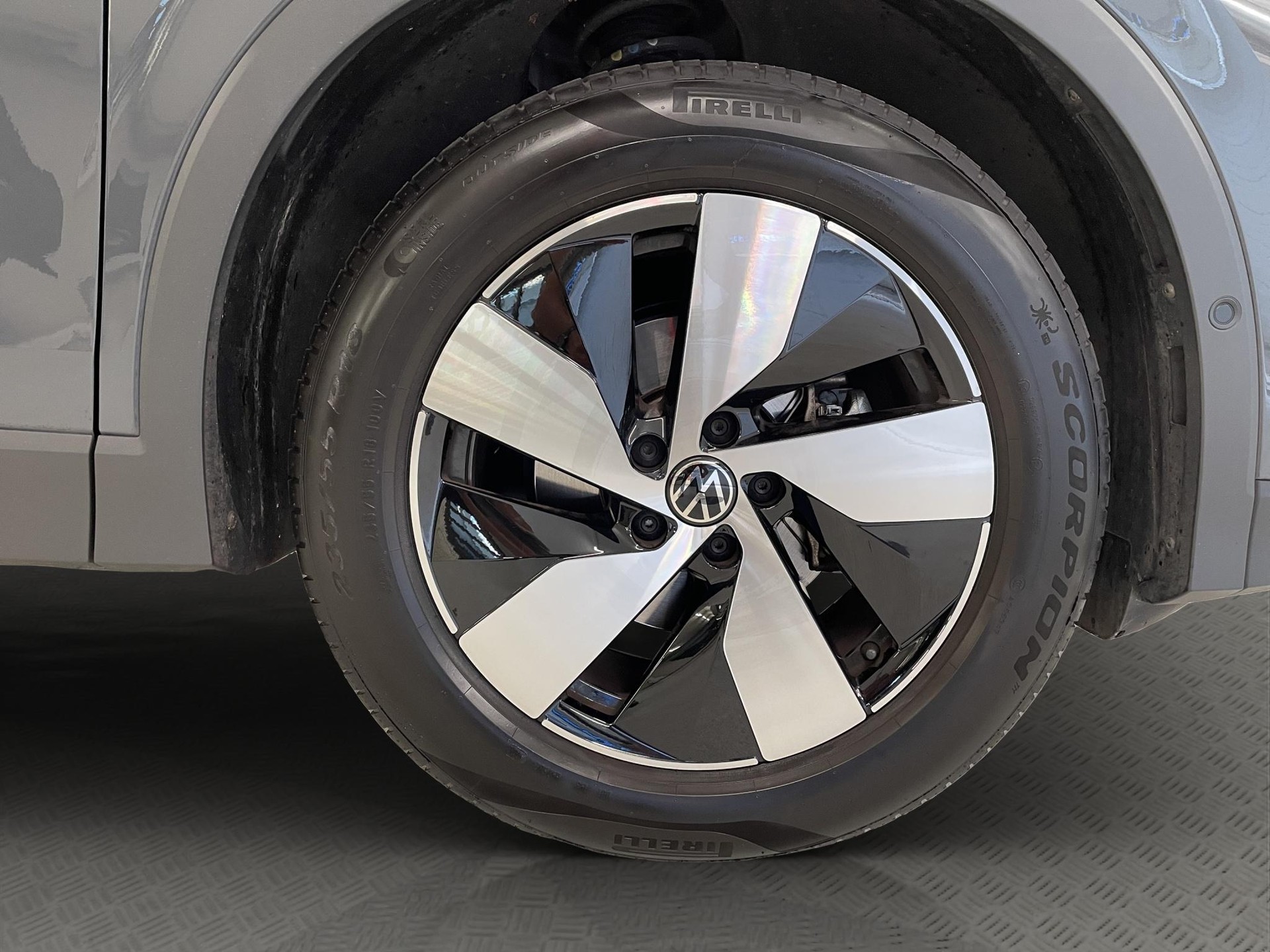 VW Tiguan 1.5 TSI Life DSG-image-14