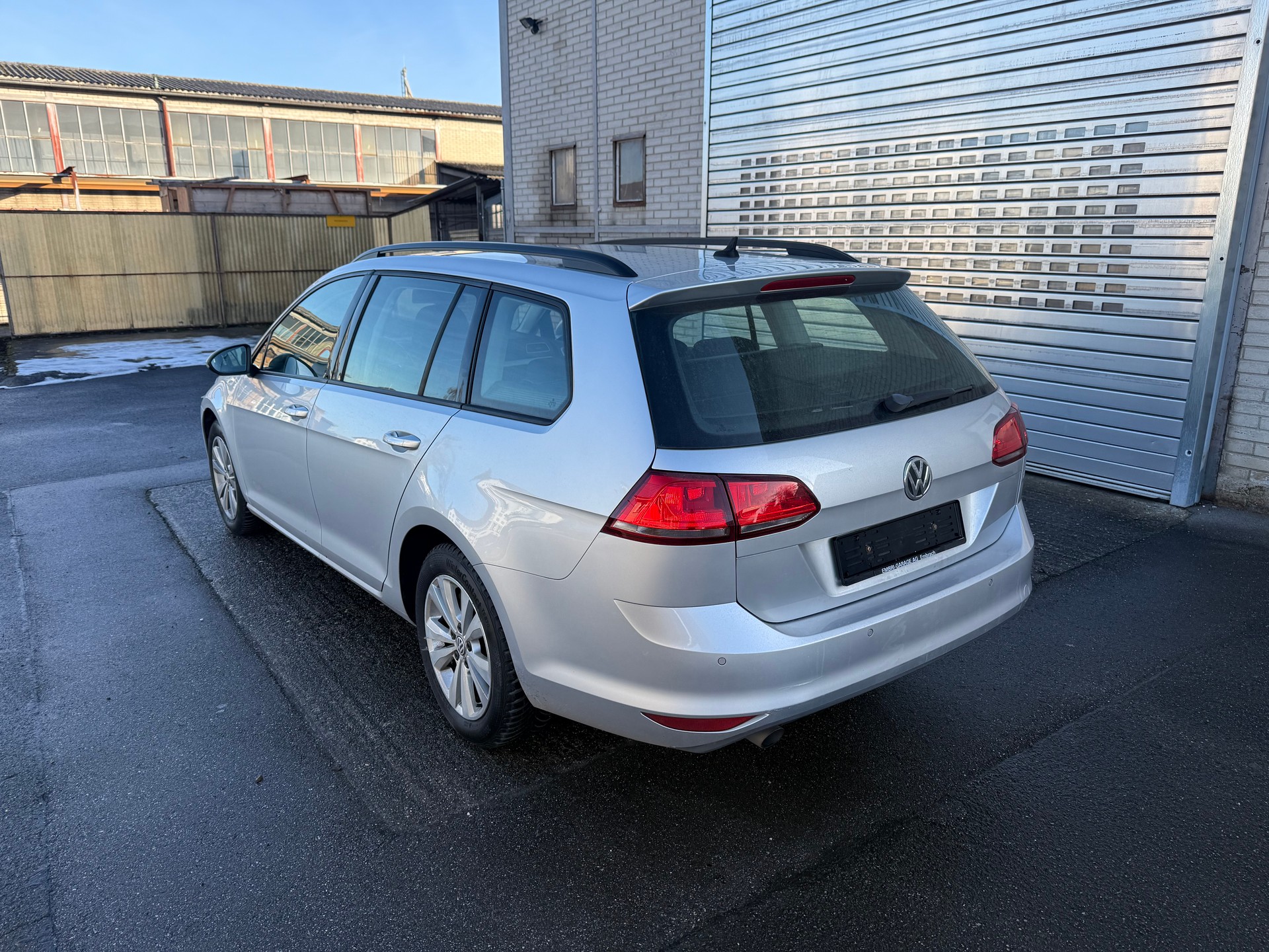 VW Golf Variant 1.6 TDI Comfortline DSG-image-4